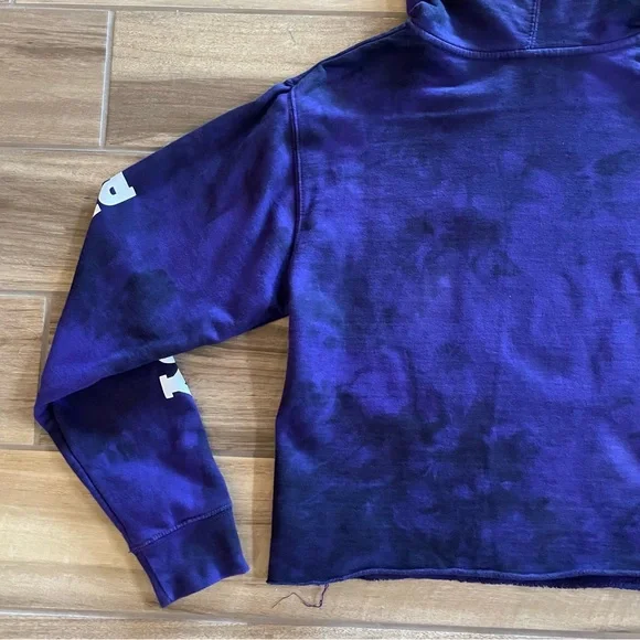 PLAYBOY Skeleton Rabbit Head Crop Hoodie Sz SMALL - Picture 10 of 10